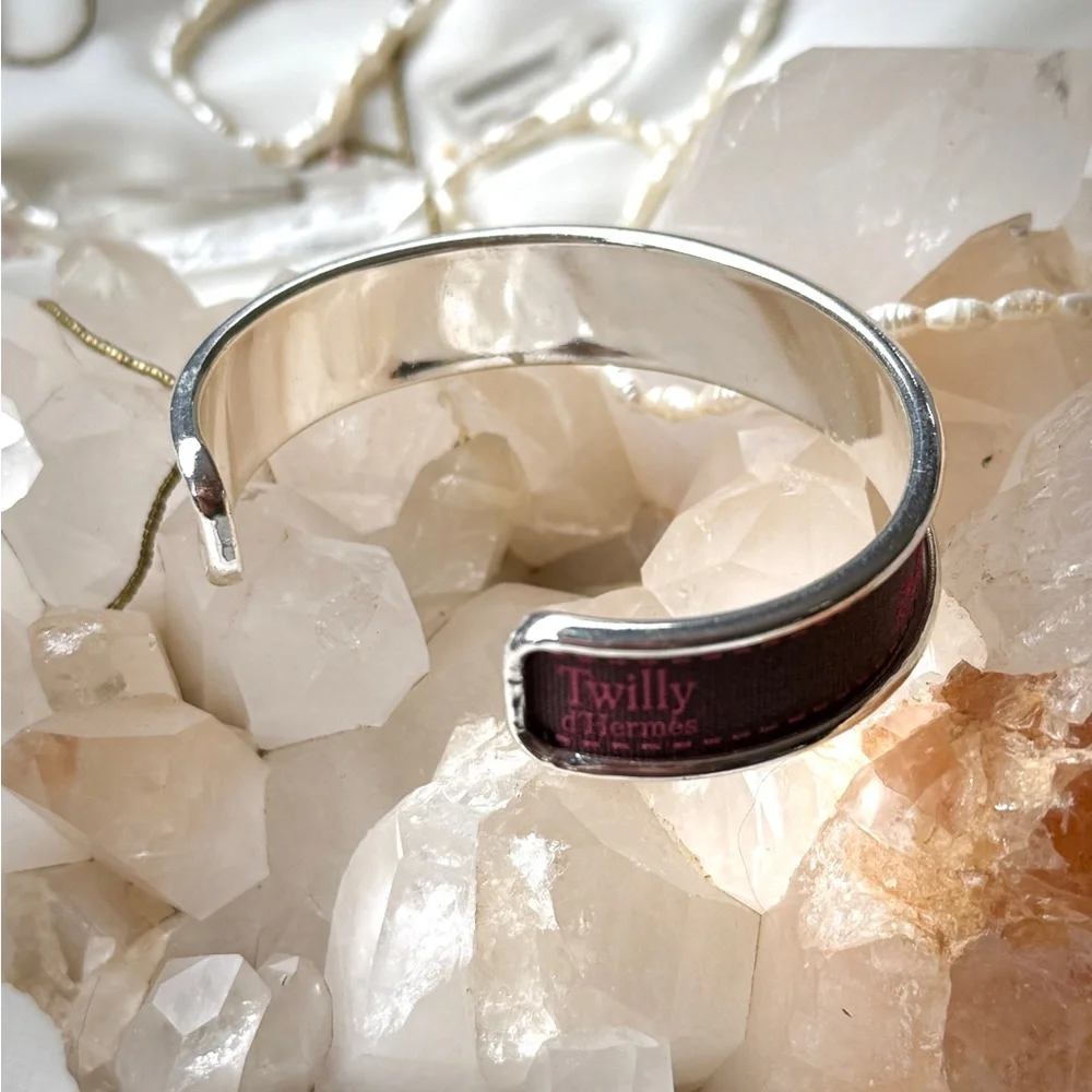 Hermes-Paris Brown Fuchsia Ribbon Silver Cuff Bracelet - Picture 5 of 6